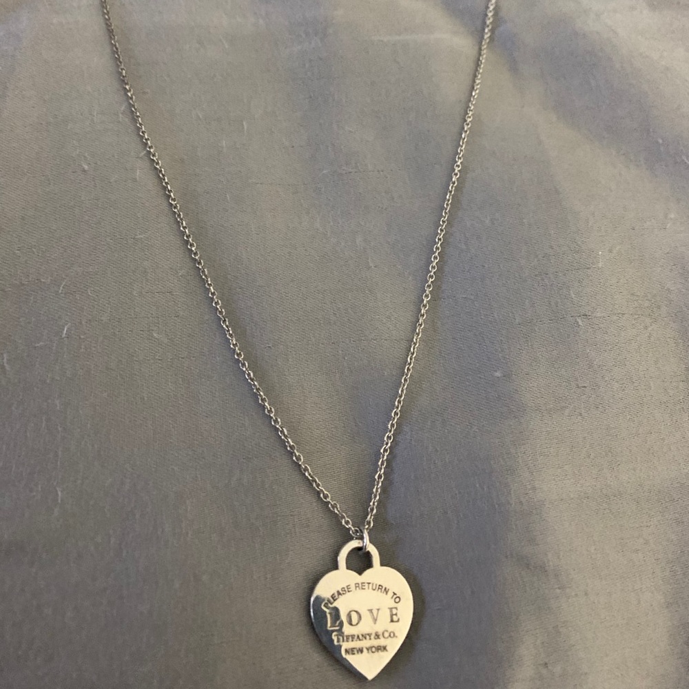 SOLD SOLD‼️SALE❄️☃️💯Auth Tiffany & Co Necklace - Picture 8 of 8